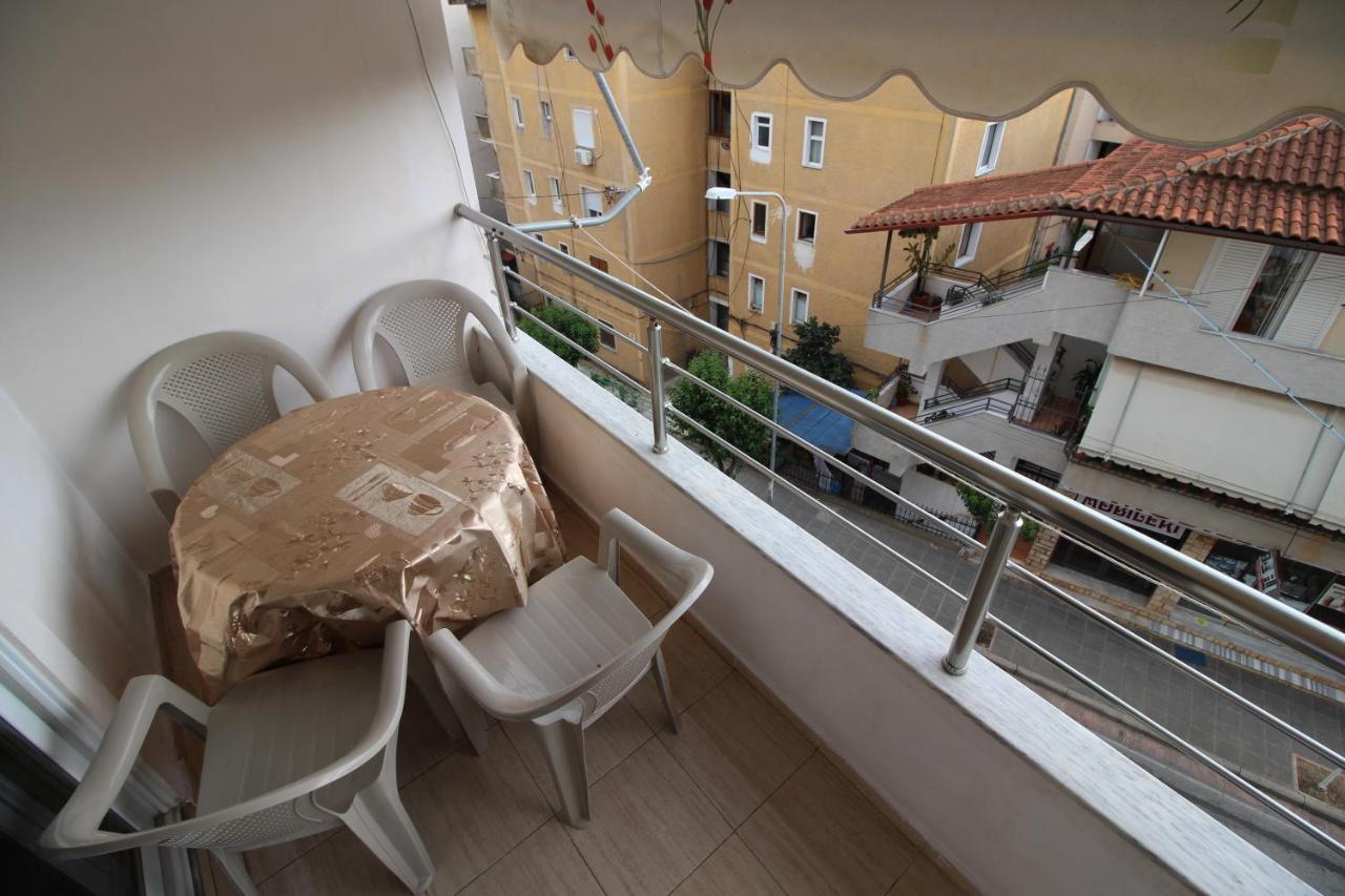 Mona'S Apartments Саранде Екстериор снимка
