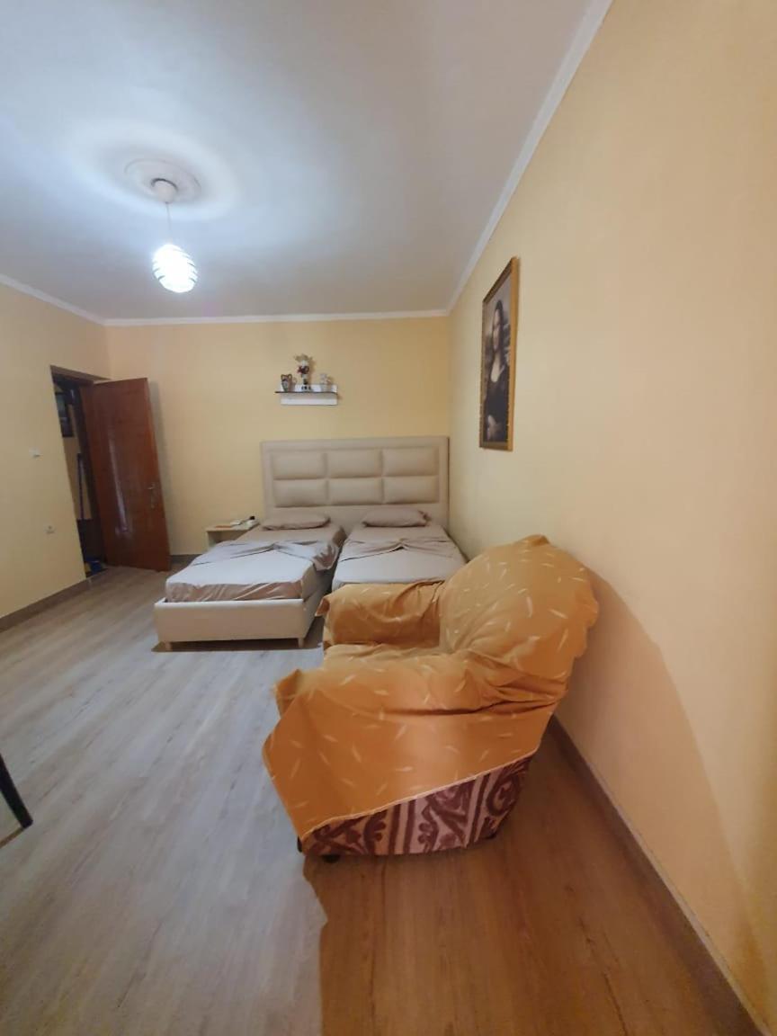 Mona'S Apartments Саранде Стая снимка